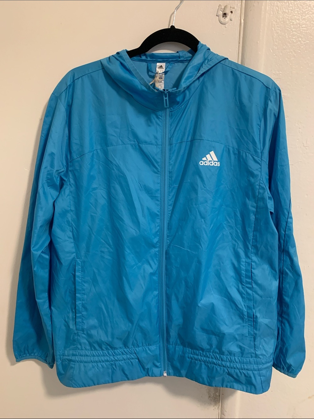 Women’s adidas blue windbreaker jacket!